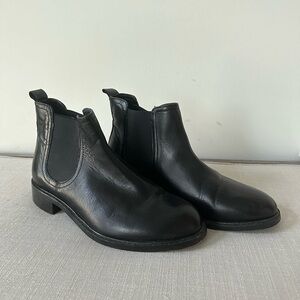 Women’s Johnston and Murphy Boots